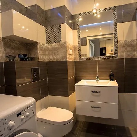 Kazou Apartment